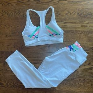 Fabletic White Leggings & Sports Bra Set